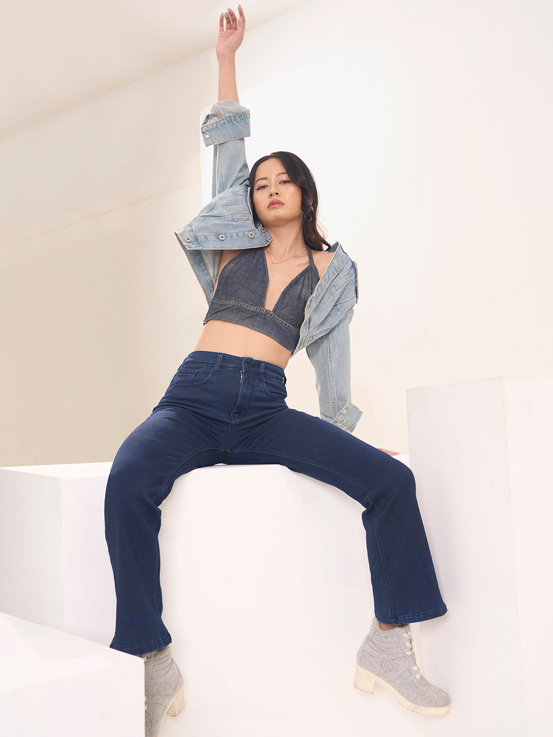 ZOLA Exclusive Denim Clean Look Stretchable Frayed Hems Dx Blue Boot Cut Jeans For Women